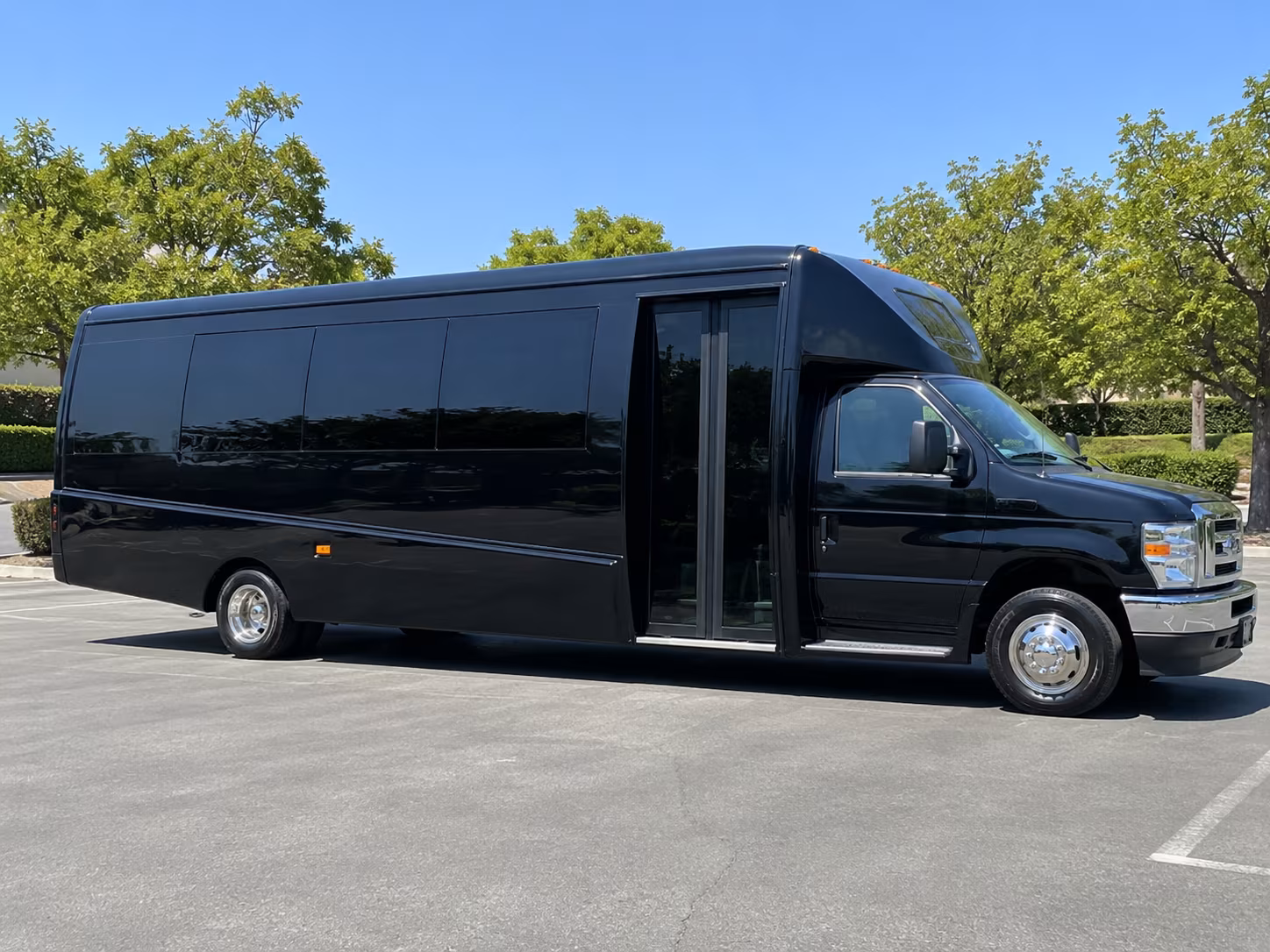 book the perfect ride for your next wedding 2