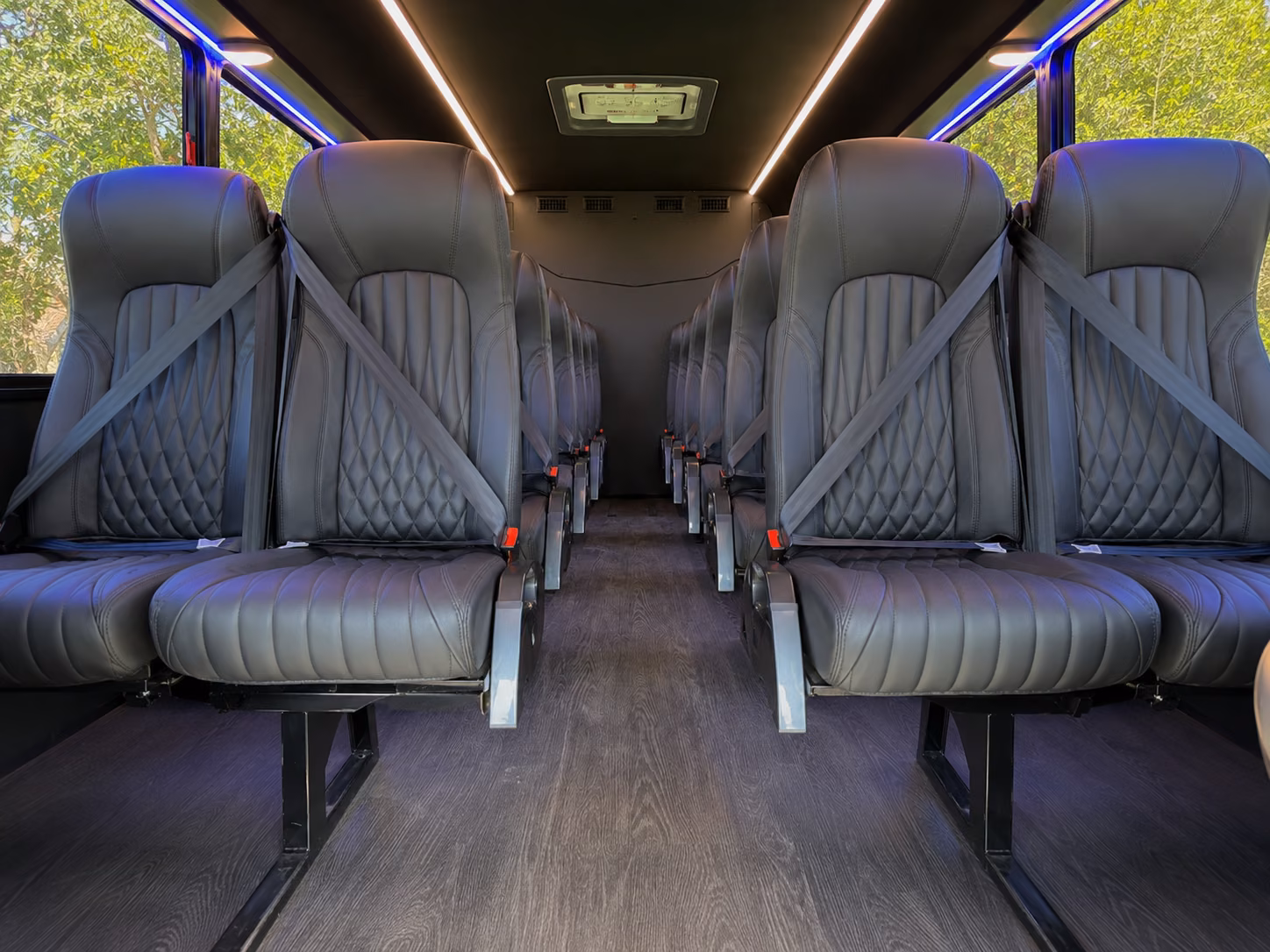 book the perfect ride for your next wine tour 5