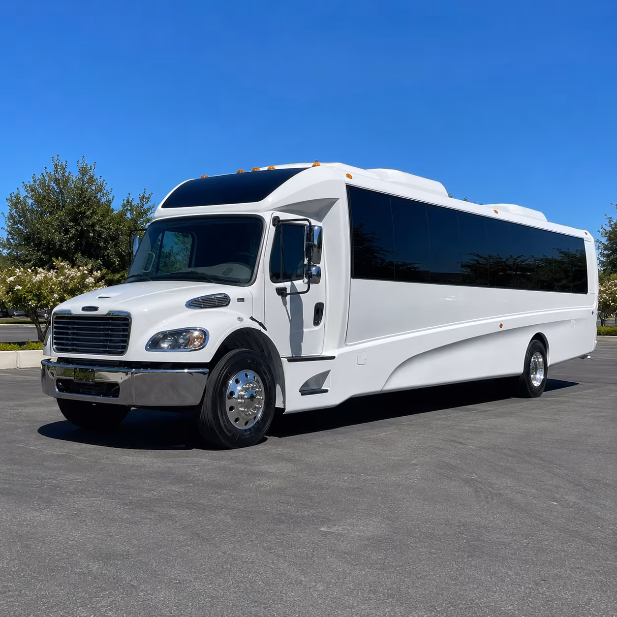 houston 28 passenger minibus