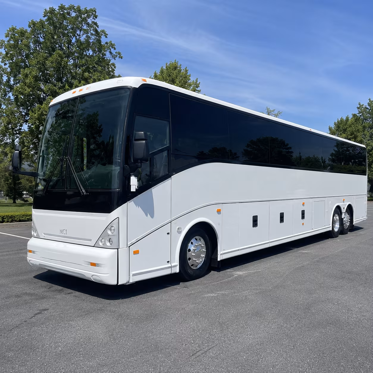 long distance charter buses for houston road trips and away games