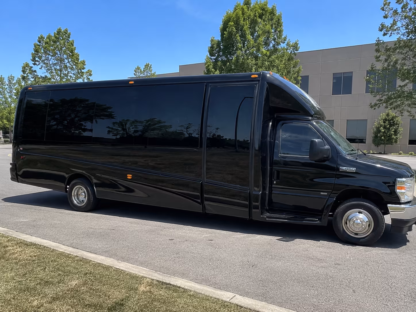 school field trip and group tour buses in houston