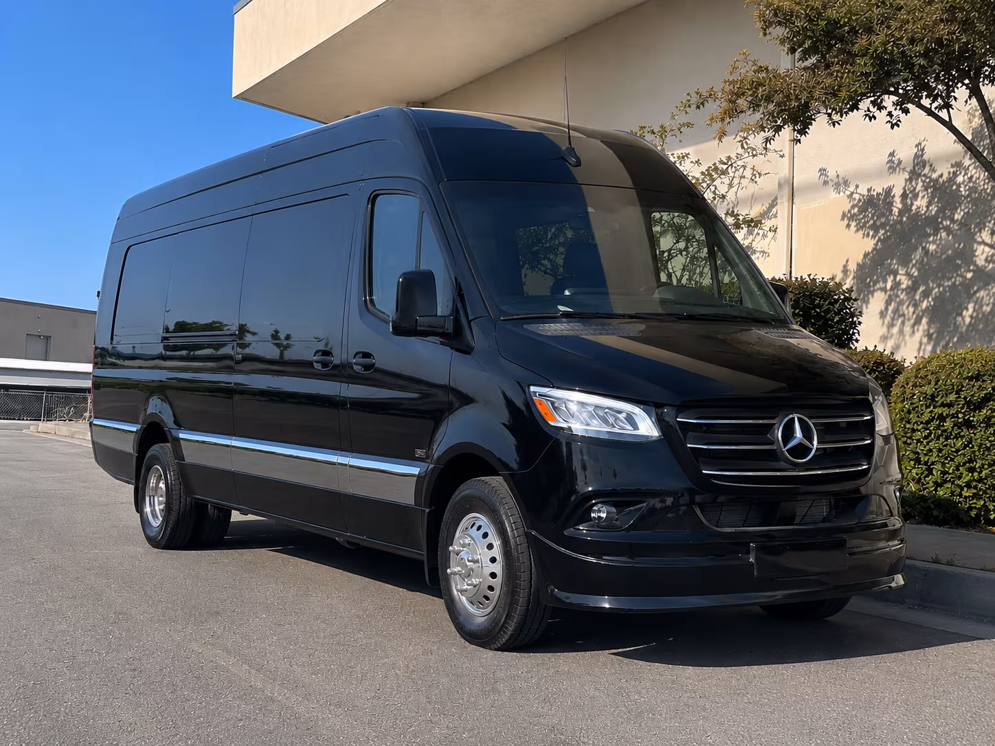 sunday worship shuttle buses for houston congregations